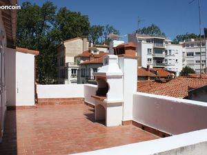 Exceptionnel F2 de 35 m2 avec une terrasse de 25 m2