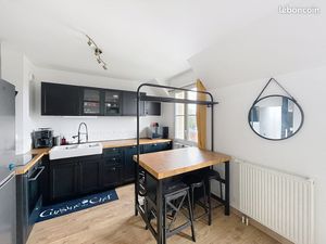 Saiint-Fargeau-Village - Appartement en parfait état - Vue Seine