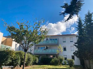 T3 dans petit collectif