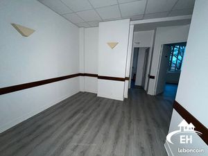 Local commercial 67 m² L AIGLE