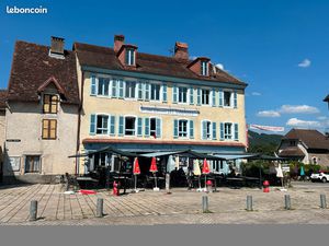 Hôtel bar restaurant