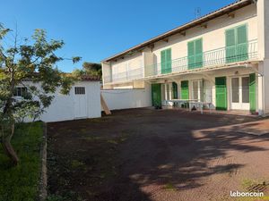 À louer à l’année T3 non meublé sur Rivedoux ( île de Ré)
