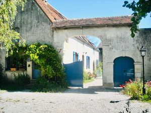 Propriété de charme sur 7000m2 de terrain à 5minutes d’Argentan