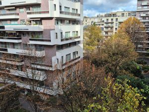 Appartement 2 pièces 51m2 sur Jardin au calme