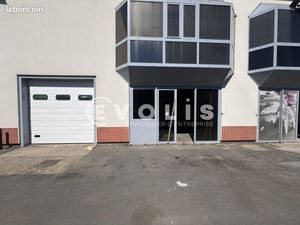 Local d'activité 490 m²
