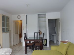 Studio meublé LES MINIMES