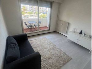 Location studio 02/26