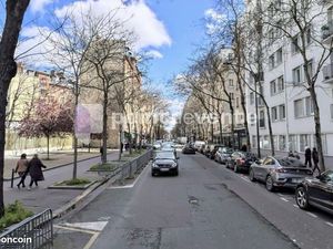 Local commercial 280 m²