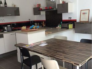 Pavillon  4 pièces  83 m2