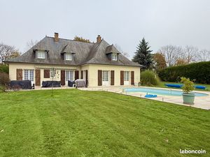 Maison 7 pièces 200 m²