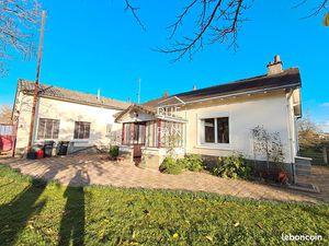 Propriété 4 pièces 111 m²