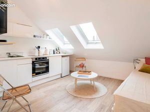 Studio centre ville - longue durée