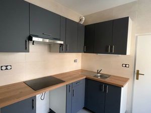 Appartement rénové au centre de Versailles