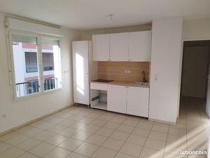 Loue T2 bd plombieres