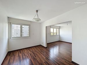 Appartement 4 pièces 77 m²