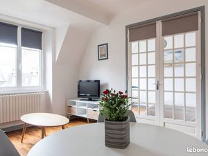 A louer du 04/01/26 au 04/02/26 Superbe T2 hyper lumineux 200m de la mer intra muros