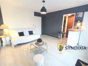 Studio 1 pièce 30 m²