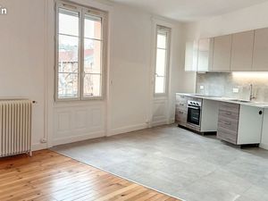 Appartement 4 pièces 90 m²