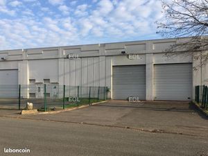 Local d'activité 536 m²