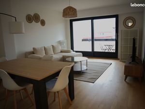 Appartement T4 meublé rénové – 91 m² – Centre d’Annemasse