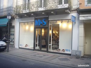 MURS COMMERCIAUX EMPLACEMENT 1 Tarbes centre Rue Maréchal Foch