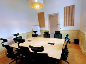 St-Jean /Sacré-Coeur  belle salle de réunion à 3 min de la gare