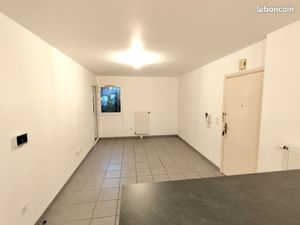 PAP - Appartement T2 Aucamville semi-meublé