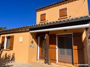 Villa Le Pouget + Grande remise