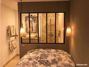 Loue beau 2 pièces meublé au calme résidence Grasse Micocouliers