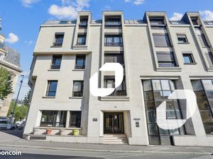 Bureaux 446 m²