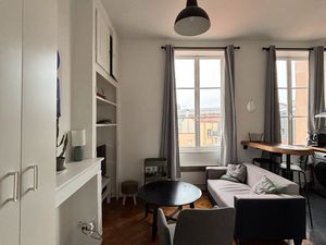 • Charmant T2 meublé tout équipé – Disponible 6 mois – Lyon 7