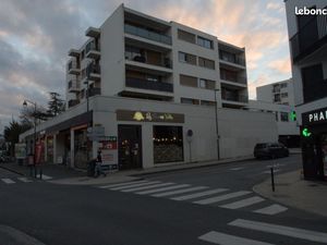 Studio meublé 26 74 m² - Hypercentre Orsay – Entièrement rénové