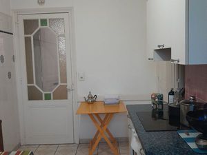 Appartement 3 pièces immeuble Hausmanien