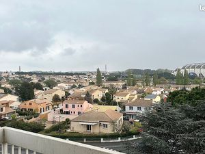 Appartement type T5 de 90 m² dans résidence sécurisée à Béziers (34500)