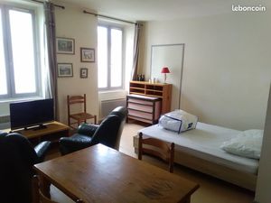 Studio meublé à Tournon