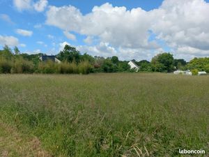 Terrain 631 m² Hopital Camfrout