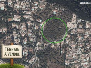 Terrain 1 516 m² Bagnols En Foret