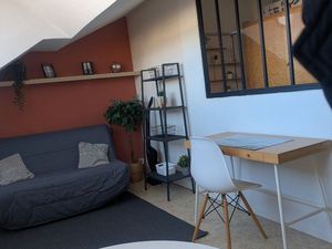 Studio hyper centre ville jaude