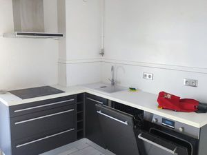 Type 4 115 m2 Vue dégagée à proximité immédiate du centre ville libre fin d'année