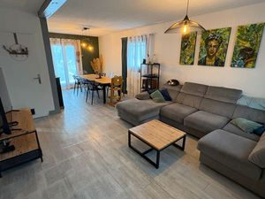 Famille & télétravail : maison 5 chambres avec bureau indépendant + sous sol total + jardi