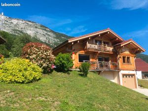 Chalet meublé à louer (pour une année)