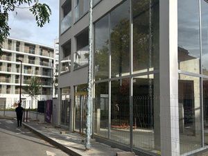 Local commercial Bondy