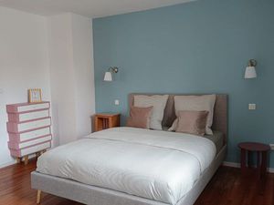 Appartement rez-de-jardin rénové avec jardin