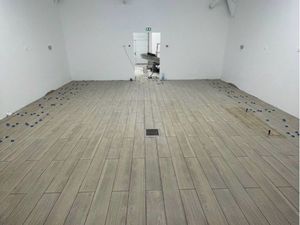 Entrepôt 120 mètres