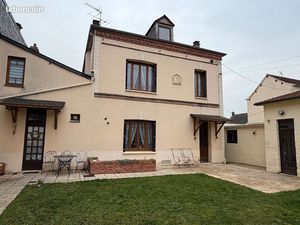 Maison 6 pièces 150 m²