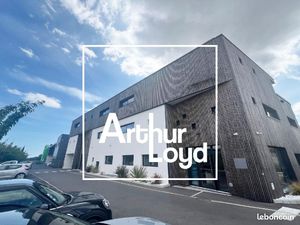 Bureaux 380 m²