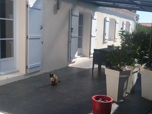 Maison de PLAIN-PIED avec piscine