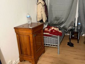 Studio Grigny 49000 E