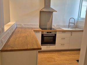 Grand F3 à 500 mètres des Docks/ quartier Saint Nicolas