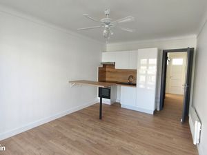 Studio 1 pièce 27 m²